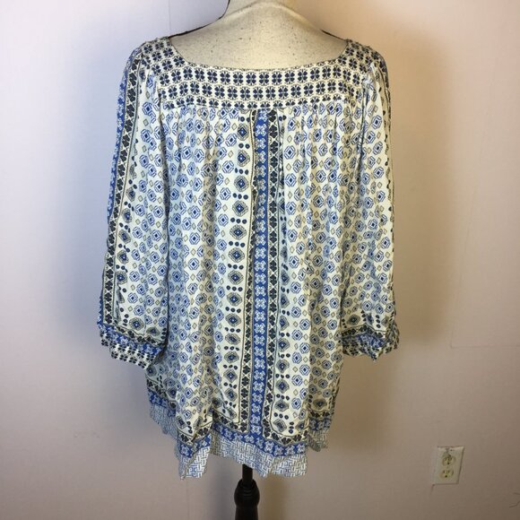Like new! Caffe Marrakesh Blouse Top 3X Blue Sequins Square Neck Peasant Rayon - Picture 3 of 16